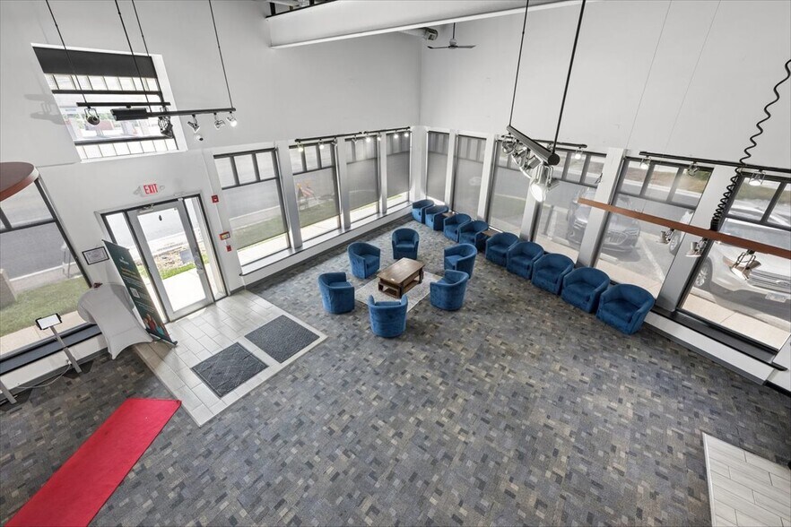 More Photos Of 6613-6621 Ogden Ave, Berwyn Storefront Retail Office For Sale