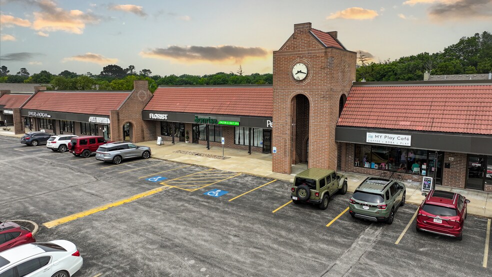 More Photos Of 6409-6501 N Cosby Ave, Kansas City Storefront For Sale