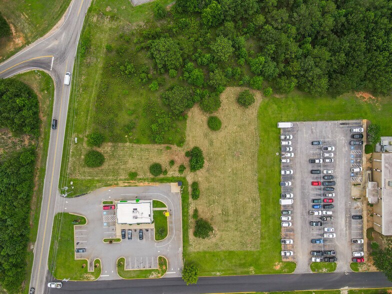 More Photos Of 9055 Fairforest Rd, Spartanburg Land For Sale