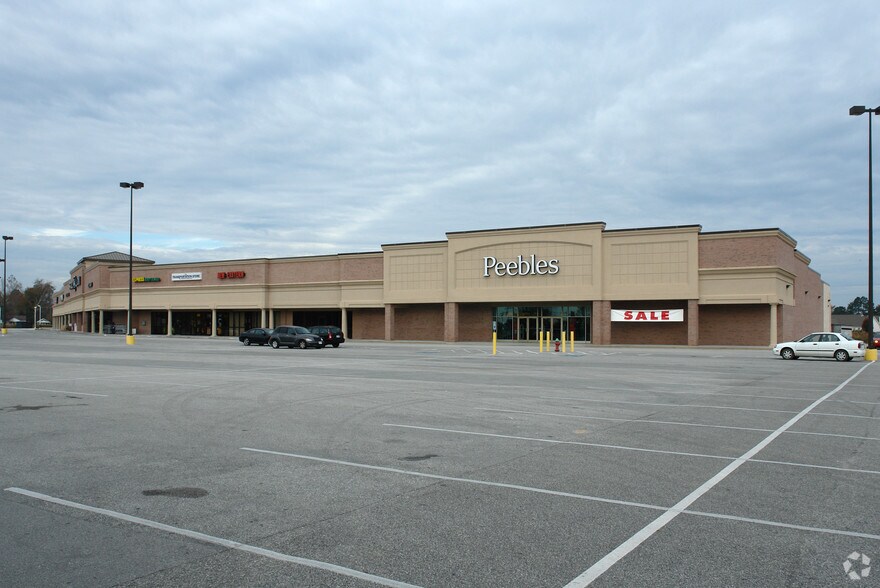More Photos Of 5680 S NC 41 Hwy, Wallace Storefront For Lease
