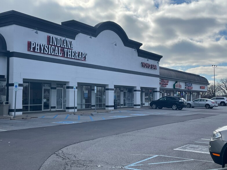 More Photos Of 7015 S Kentucky Ave, Camby Storefront Retail Office For Lease