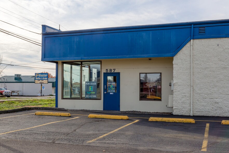 More Photos Of 587 SW Baseline St, Hillsboro Auto Repair For Lease
