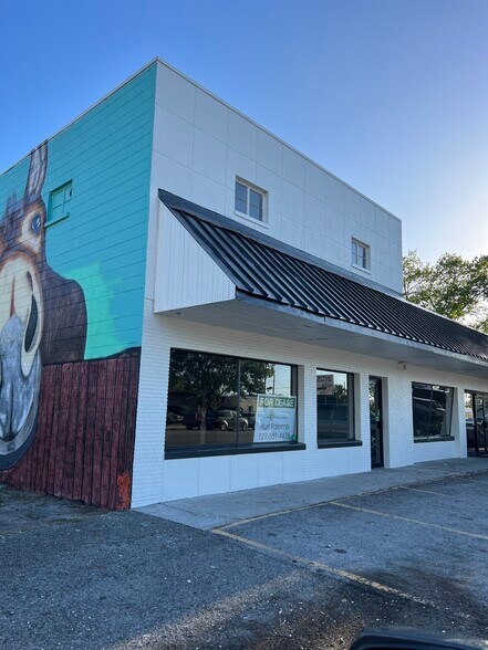 More Photos Of 4746 22nd Ave S, Saint Petersburg General Retail For Lease