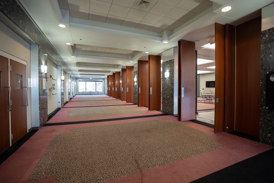 More Photos Of 2211 E Jefferson Ave, Detroit Office For Sale