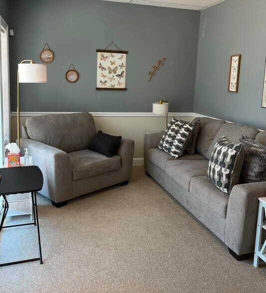 More Photos Of , Dallas Office For Sale