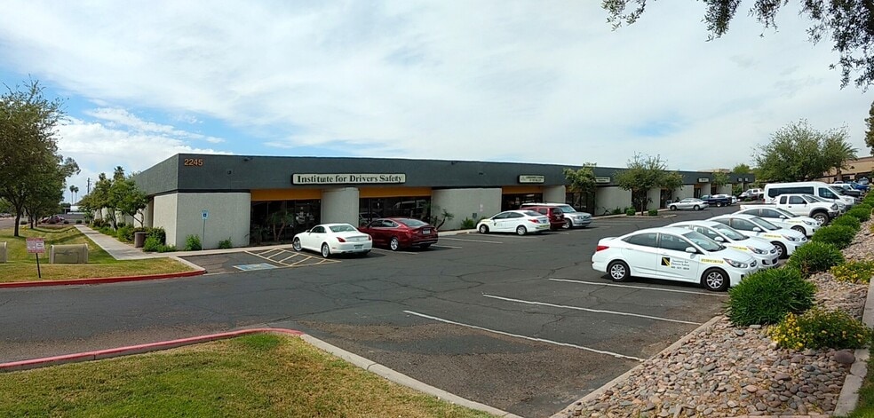 More Photos Of 2245 W University Dr, Tempe Light Manufacturing For Lease