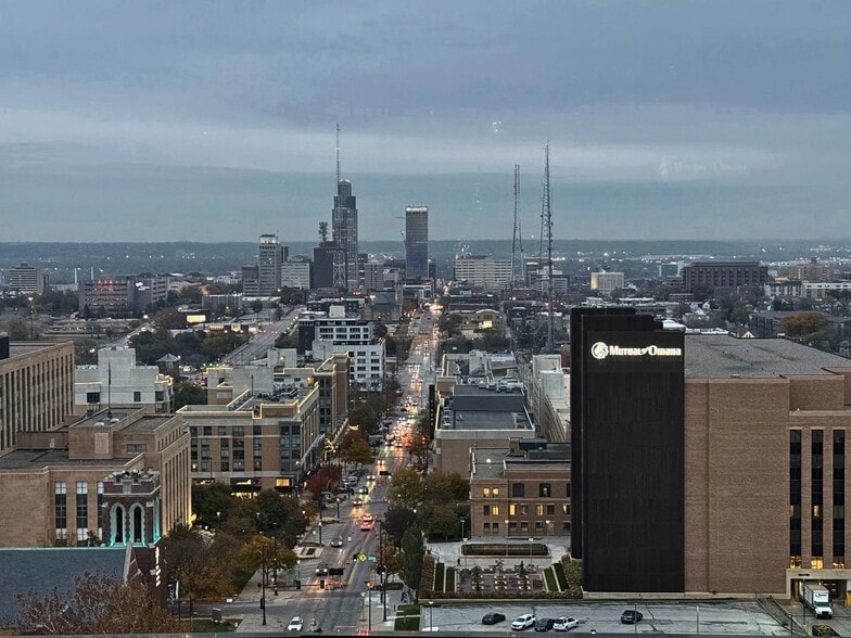 More Photos Of 3201 Farnam St, Omaha General Retail For Lease