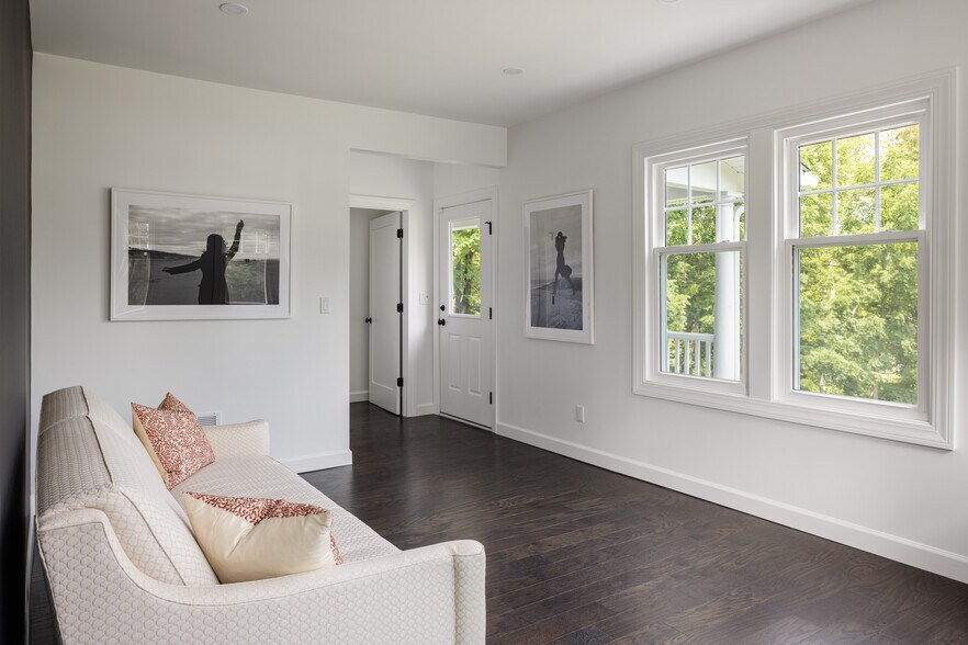 More Photos Of 9 Chambers Rd, West Park Lodge Meeting Hall For Sale