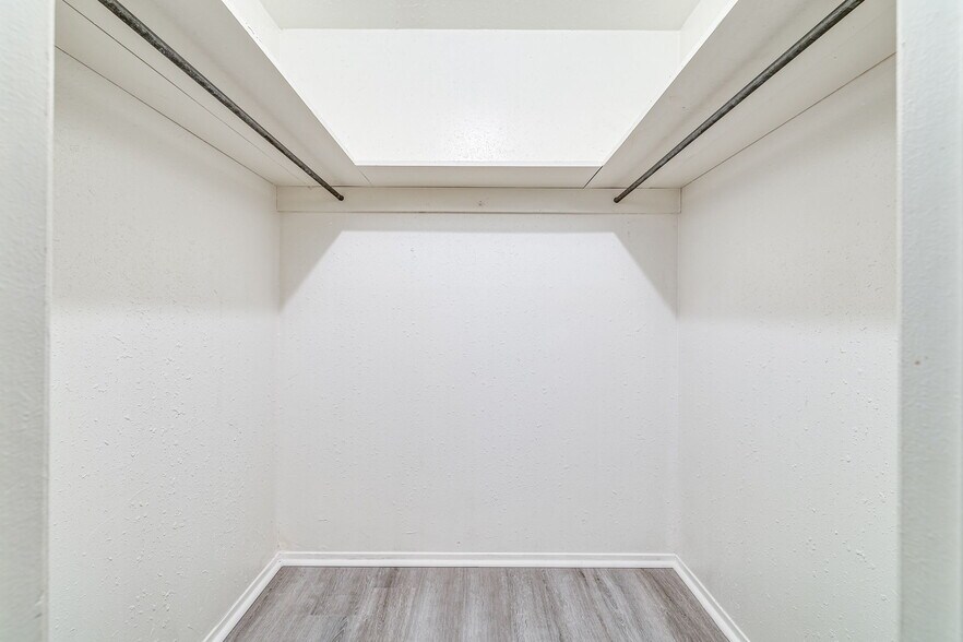 More Photos Of 1728 Pulliam St, San Angelo Apartments For Sale