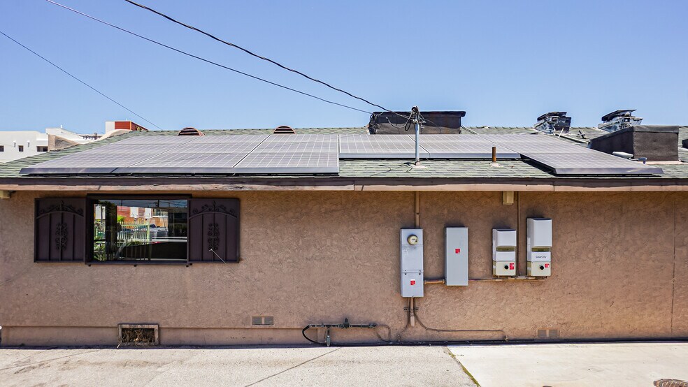 More Photos Of 10300 S Inglewood Ave, Inglewood Freestanding For Sale