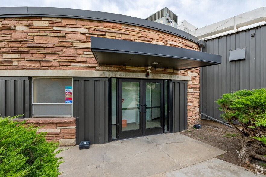 More Photos Of 6901 N Foothills Hwy, Boulder Warehouse For Lease