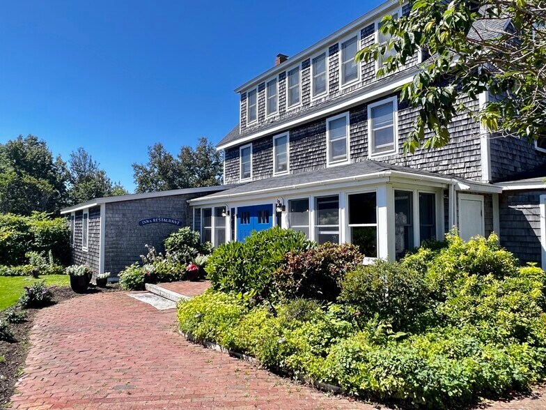 More Photos Of 3063 Bristol Rd, New Harbor Hospitality For Sale