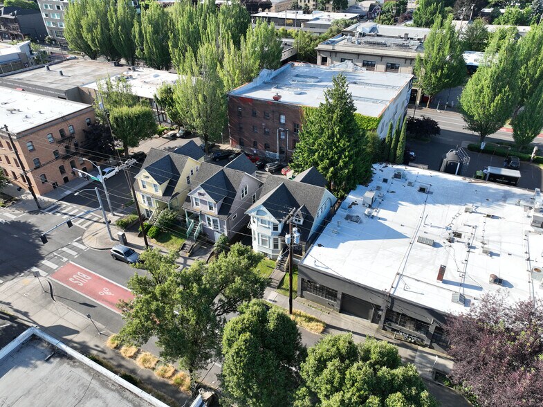 More Photos Of , Portland Multifamily For Sale