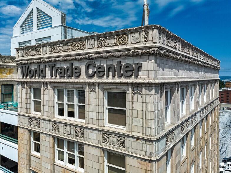 More Photos Of 950 Pacific Ave, Tacoma Office For Sale