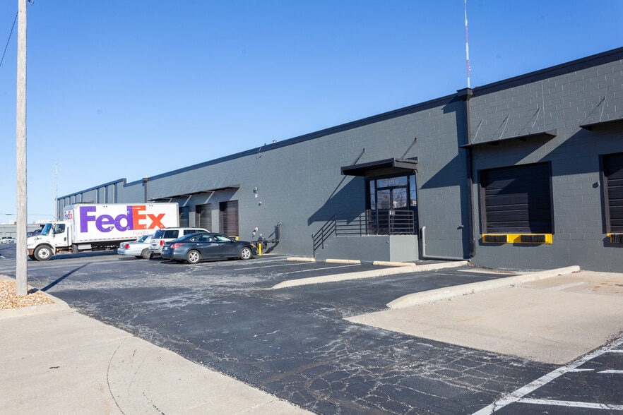 More Photos Of 3155-3175 Terrace St, Kansas City Warehouse For Lease