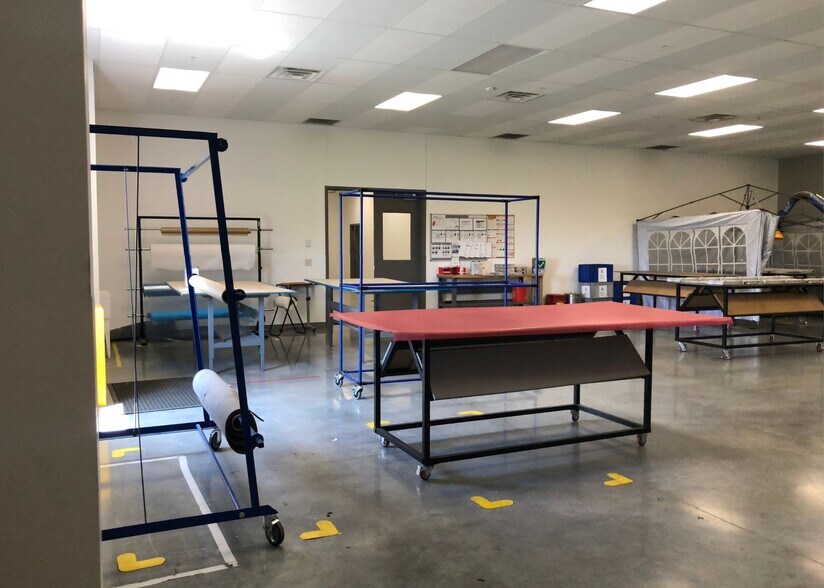 More Photos Of 2025 James Howard Dr, Richmond Warehouse For Lease