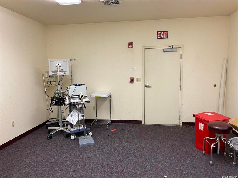 More Photos Of 103 Fair Dr, Susanville Industrial For Sale