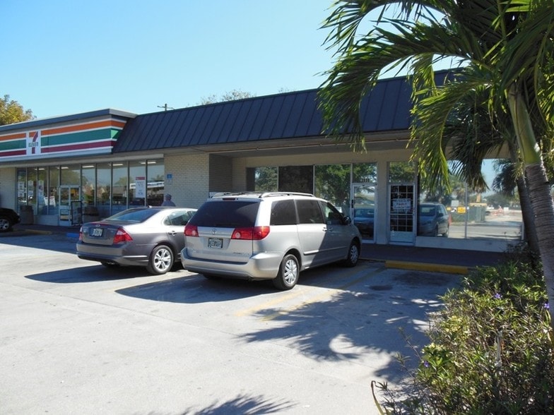 More Photos Of 2030-2040 NE 49th St, Pompano Beach Daycare Center For Lease