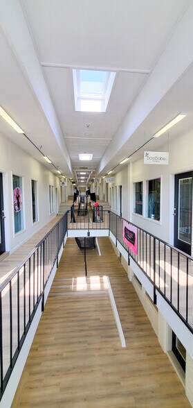 More Photos Of 1000 S Caraway Rd, Jonesboro Office For Sale