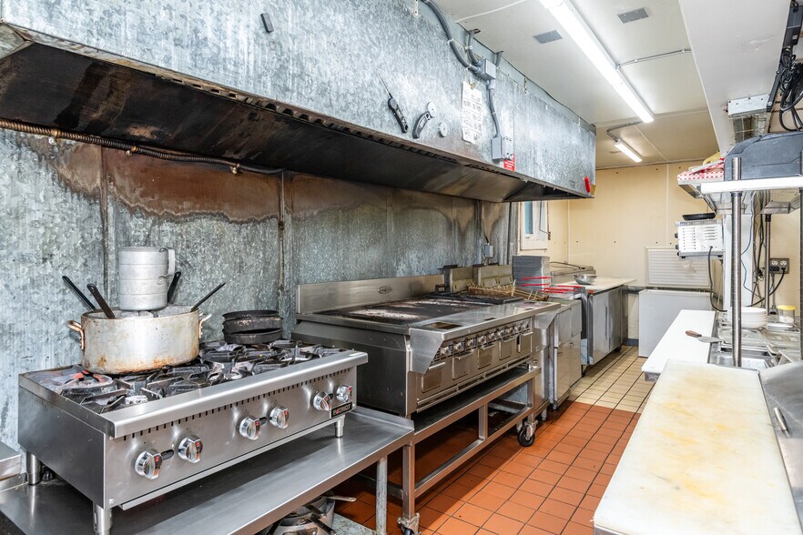 More Photos Of 108-111 W Main St, Medway Restaurant For Sale