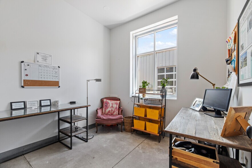 More Photos Of 790 N Highway 393, Santa Rosa Beach Warehouse For Lease