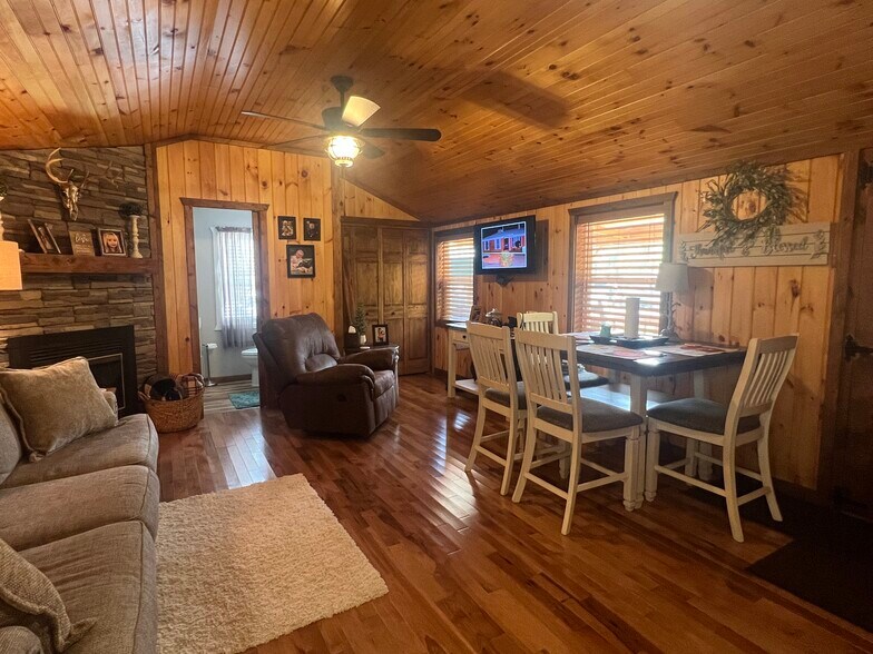 More Photos Of 462 Adams rd, Julian Trailer Camper Park For Sale