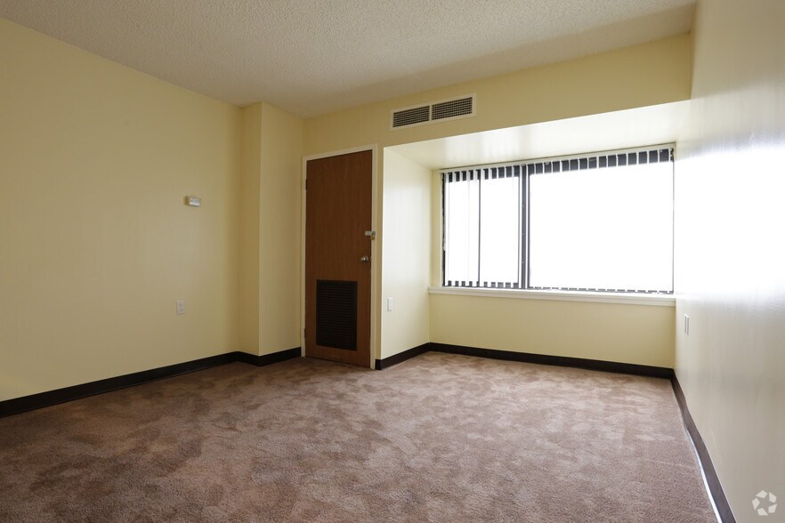 More Photos Of 300 Atlantic Ave, Atlantic City Apartments For Lease