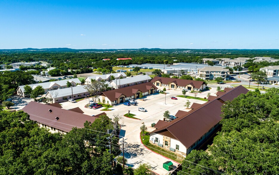 More Photos Of 138 Old San Antonio Rd, Boerne Medical For Lease