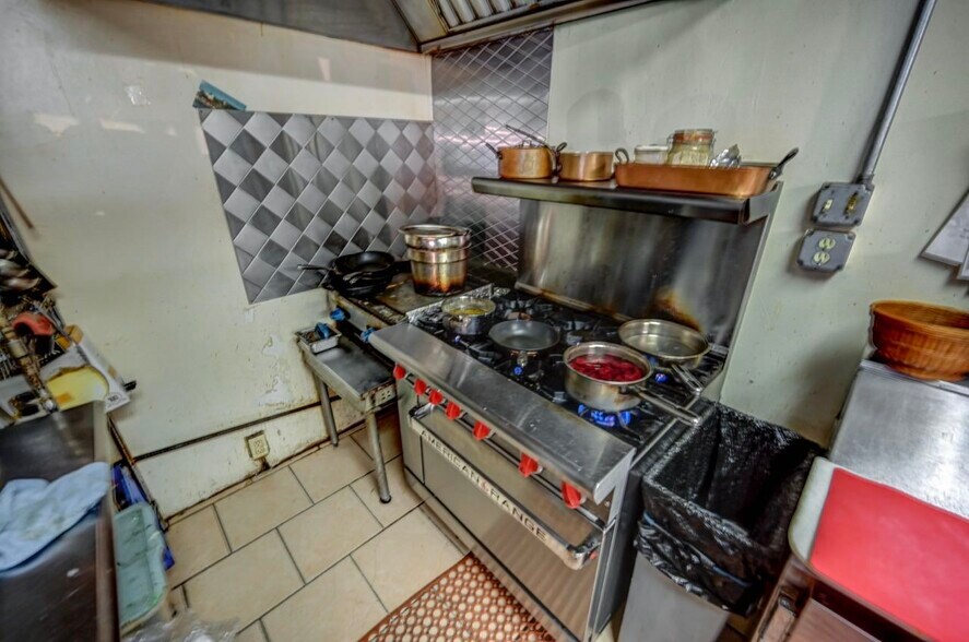 More Photos Of 501 Main St, Honesdale Restaurant For Sale