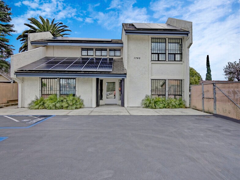 More Photos Of 1760 S Escondido Blvd, Escondido Office For Lease