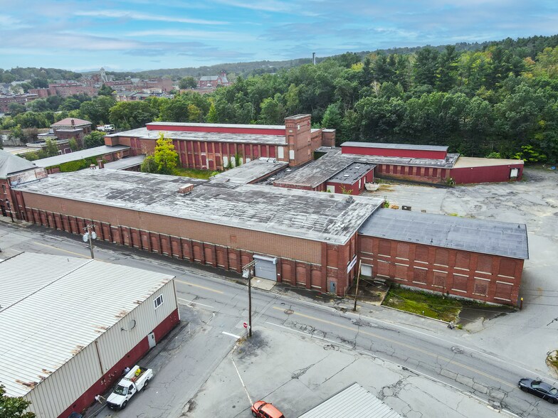 More Photos Of 56 Sterling St, Clinton Manufacturing For Lease
