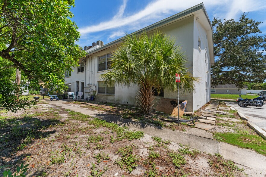 More Photos Of 5845 Fairfield Ave S, Saint Petersburg Apartments For Sale