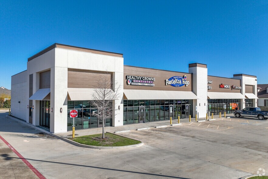 More Photos Of NEC of US-380 & Providence Blvd, Providence Village Storefront For Lease