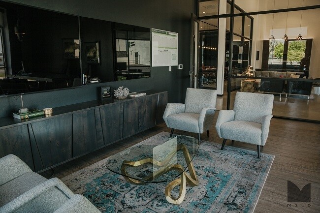 More Photos Of 1278-1296 Sandhill Rd, Orem Office For Sale