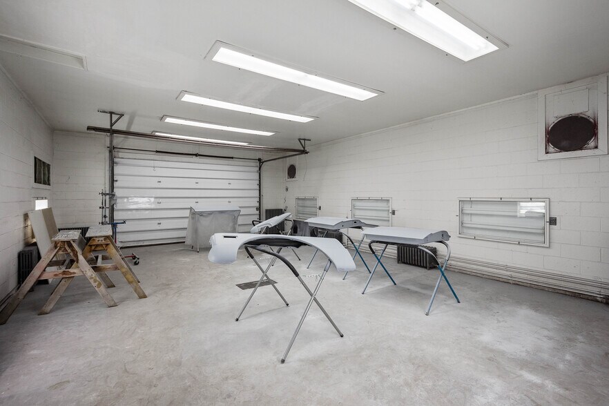 More Photos Of 306 Maple Creek Rd, Charleroi Auto Repair For Sale