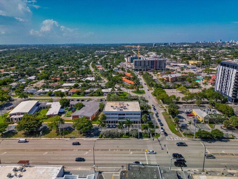 More Photos Of 1995 E Oakland Park Blvd, Fort Lauderdale Loft Creative Space For Lease