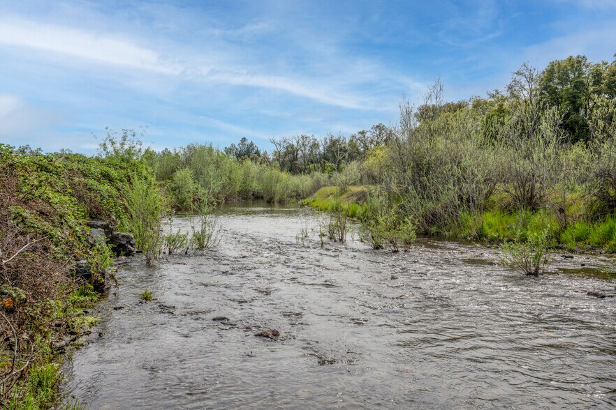 More Photos Of 11535 East Rd, Redwood Valley Land For Sale