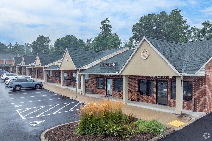 More Photos Of 111-151 Oakridge Dr, Mountville Apartments For Lease