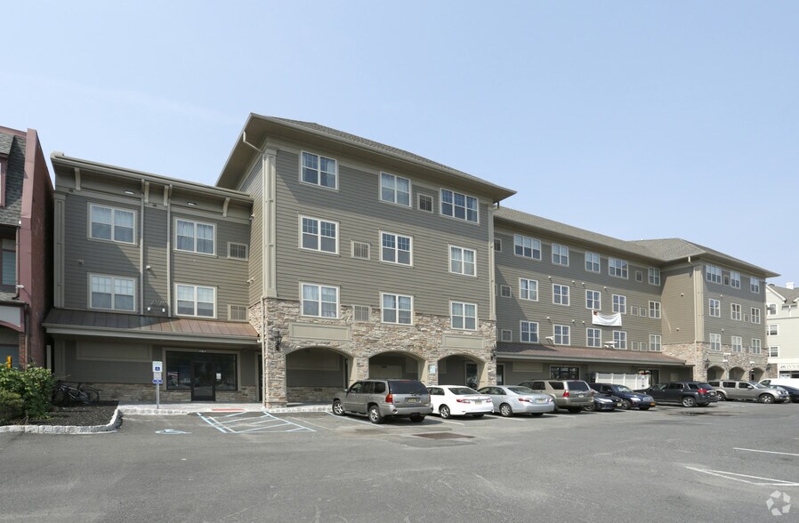 More Photos Of 244-246 South Ave, Fanwood Apartments For Lease