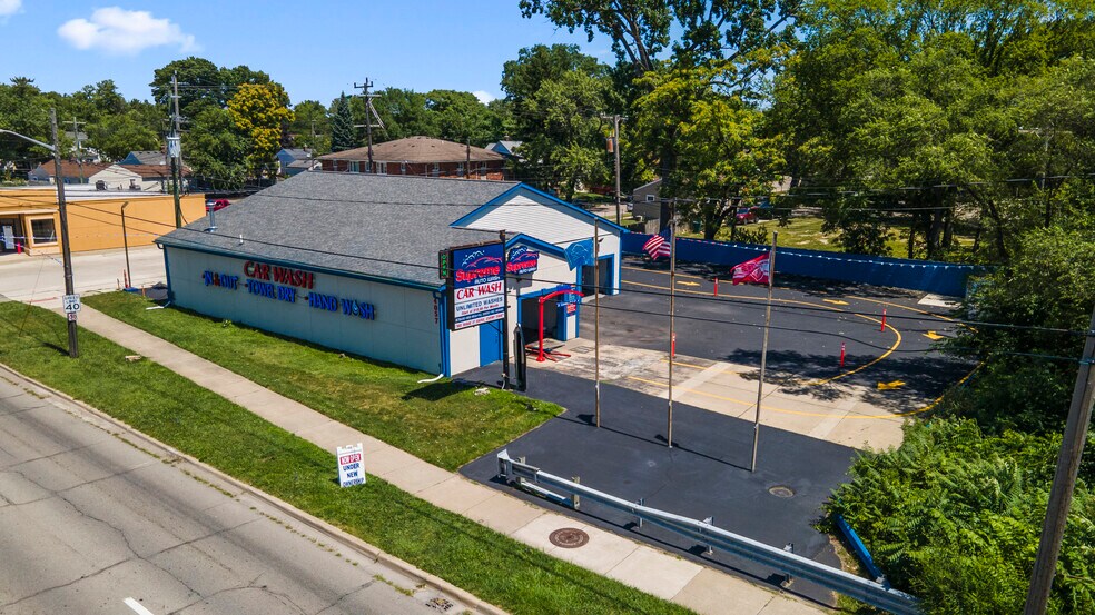 More Photos Of 4057 Dix Hwy, Lincoln Park Freestanding For Sale