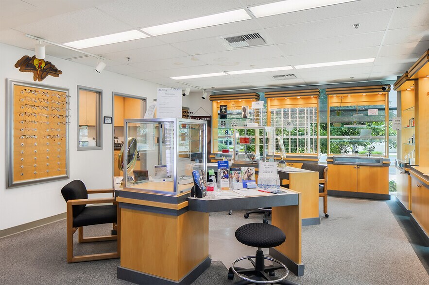 More Photos Of 4605 Brockton Ave, Riverside Medical For Sale