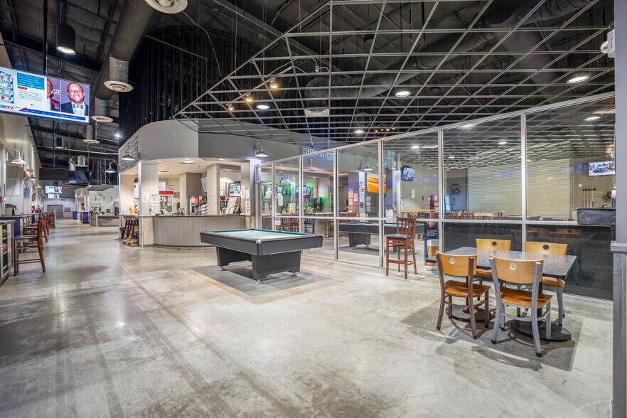 More Photos Of 13027 TX-105 E, Cut And Shoot Sports And Entertainment For Sale
