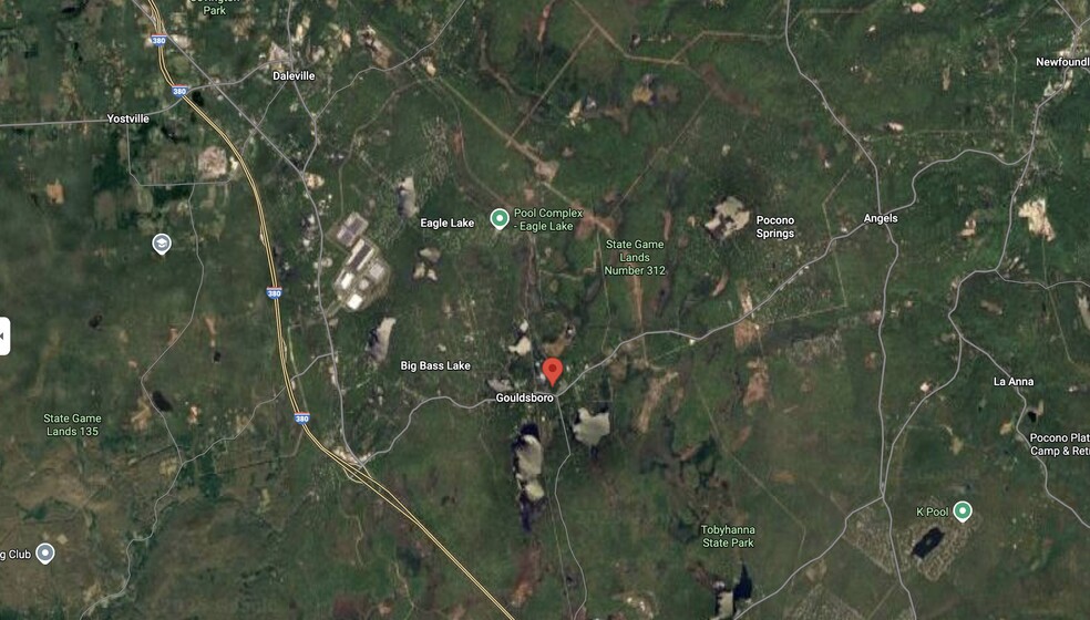 More Photos Of 38 Lehigh Rd, Gouldsboro Hotel For Sale