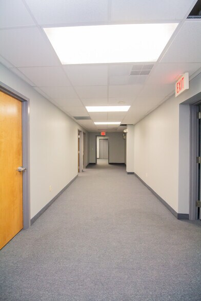 More Photos Of 415 Main St, Worcester Medical For Sale