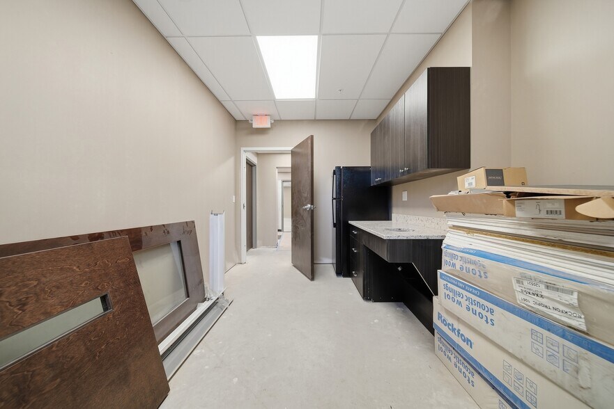 More Photos Of 11 Eldridge St, Lebanon Office For Lease