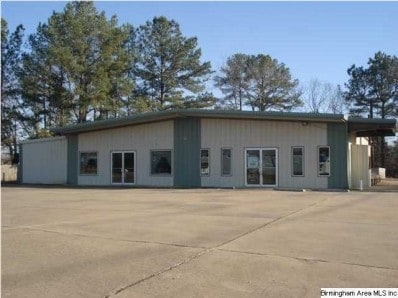 Primary Photo Of 876 Dakota Ave, Thorsby Freestanding For Sale