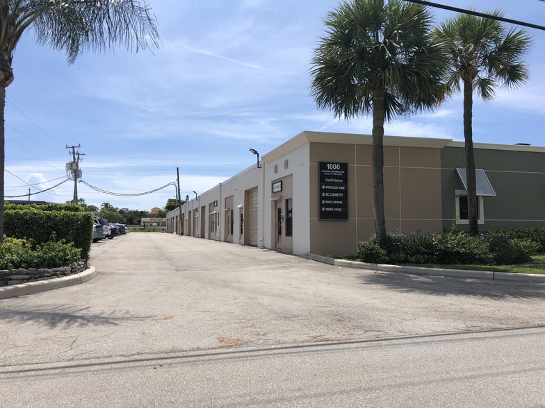 Primary Photo Of 1050 NW 1st Ave, Boca Raton Light Distribution For Lease