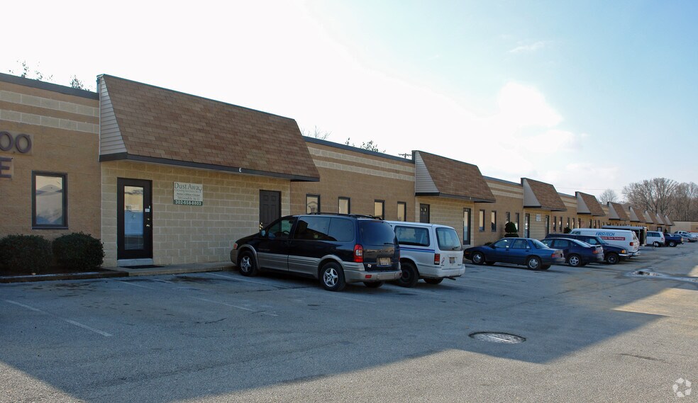 More Photos Of 700 Cornell Dr, Wilmington Light Distribution For Lease