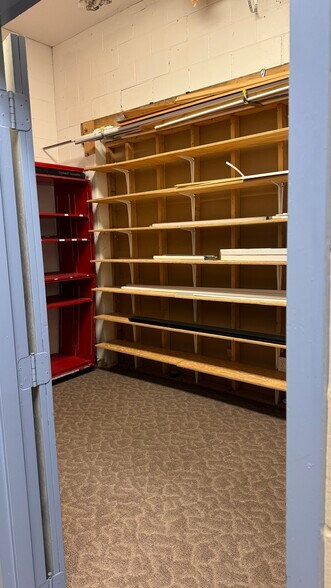 More Photos Of 5144-5174 College Corner Pike, Oxford Freestanding For Lease