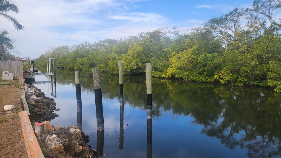 More Photos Of 3203 W Shell Point Rd, Ruskin Land For Sale